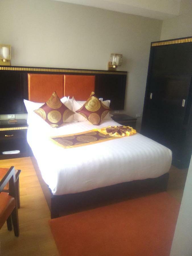 Zigzag Hotel And Spa แอดดิสอาบาบา ภายนอก รูปภาพ